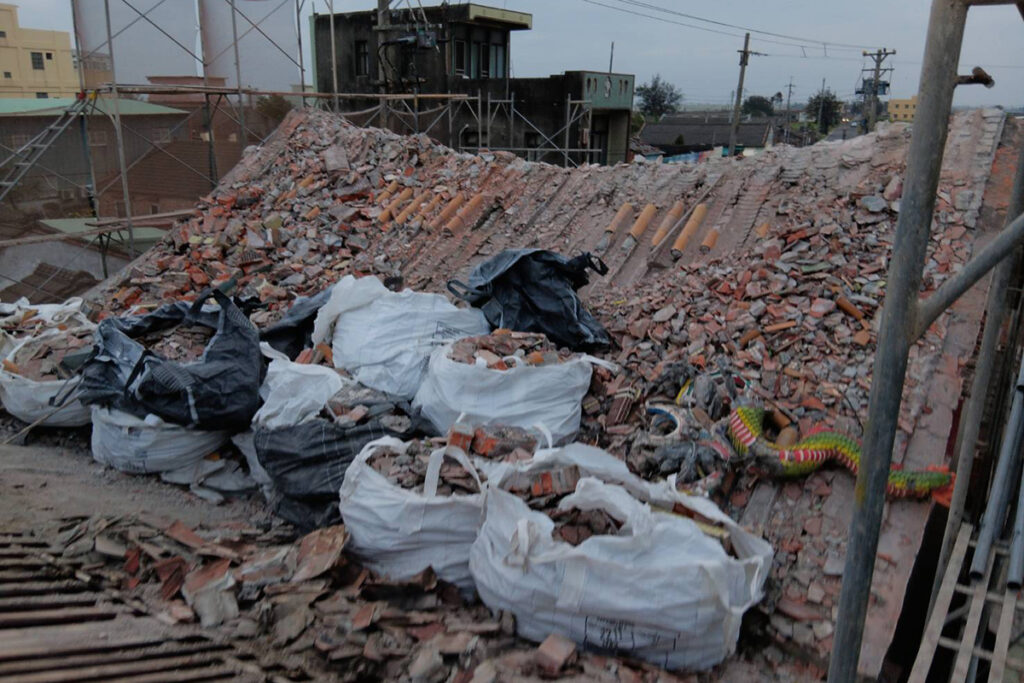 戰狼打石拆除-雲林打石拆除工程-台中房屋拆除-彰化垃圾清運_services_垃圾清運_01