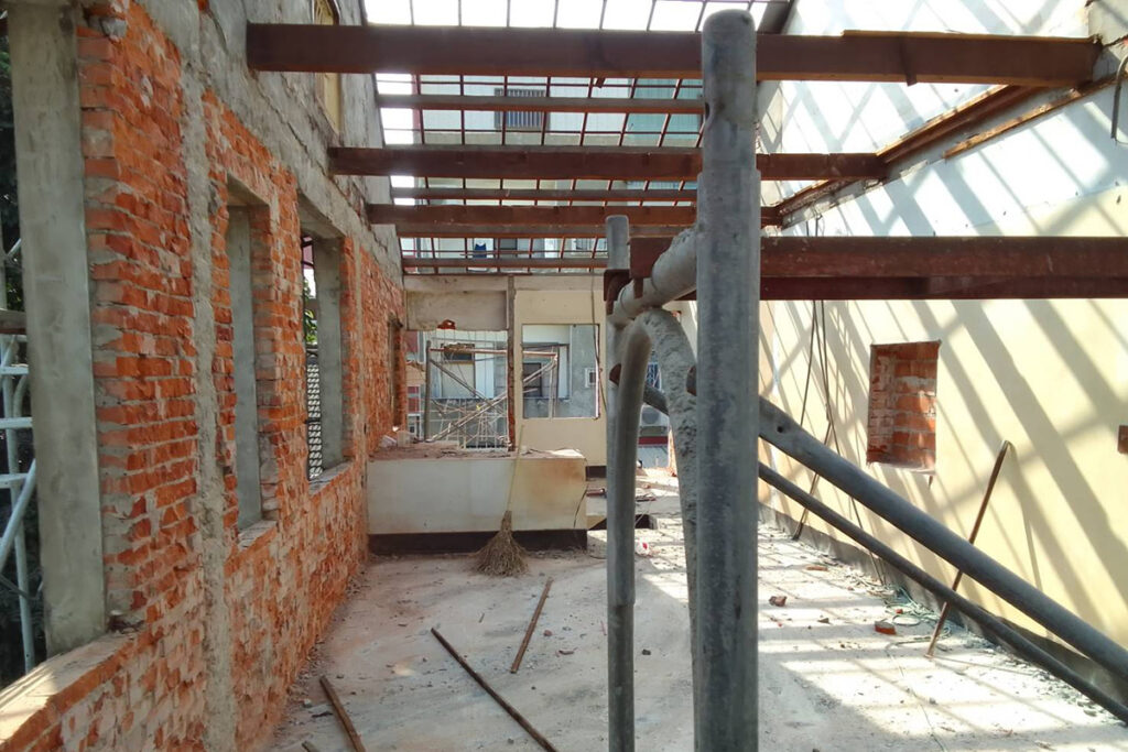 戰狼打石拆除-雲林打石拆除工程-台中房屋拆除-彰化垃圾清運_services_外牆破碎_01